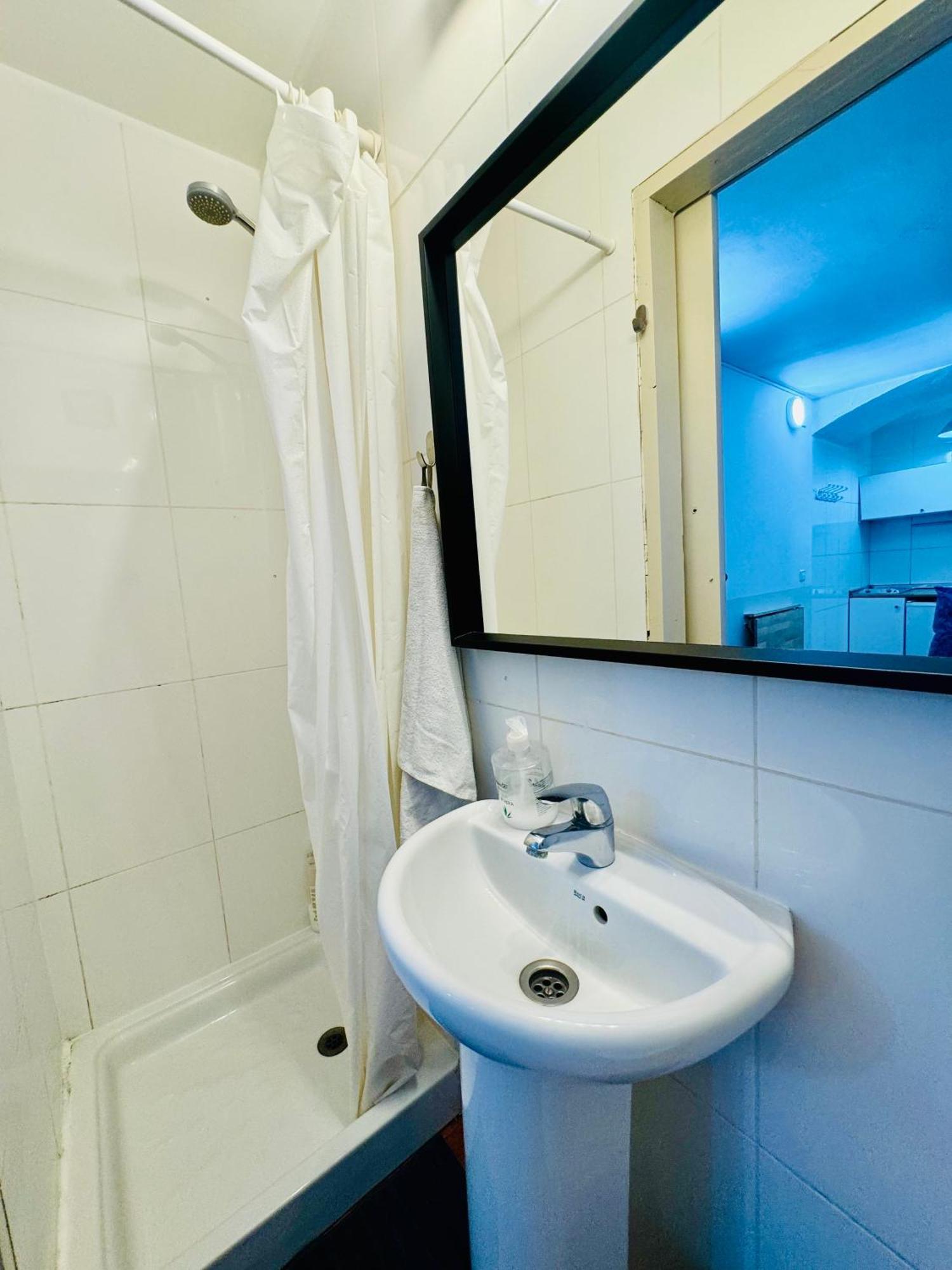 011 Apartamento 1 3 Leilighet Barcelona Eksteriør bilde